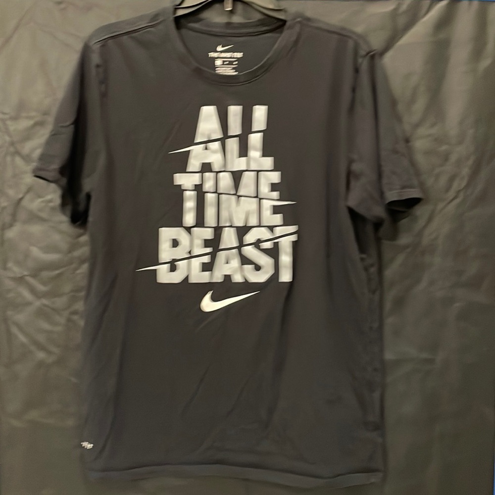 Nike dry fit tee size large black